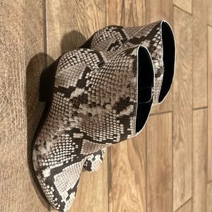 INC International Concepts Snake print ankle boot size 6 1/2